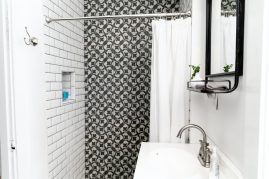 BATHROOM TILE: Which tile is best for your bathroom